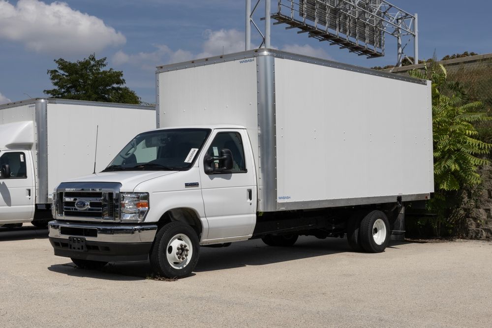 2025 Ford E-450 Cutaway: Durable Foundation for Commercial Fleets