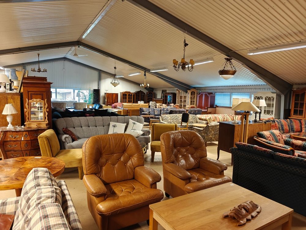 Thrifting for Furniture Could Be Just What Your Home Needs